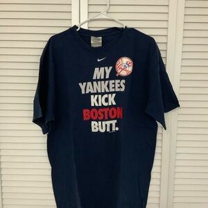 Vintage Nike Yankees shirt size large